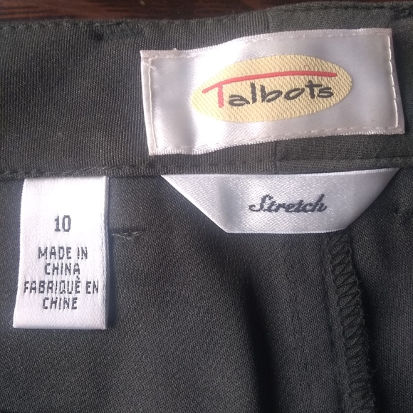 Green pencil skirt - Picture 3 of 5